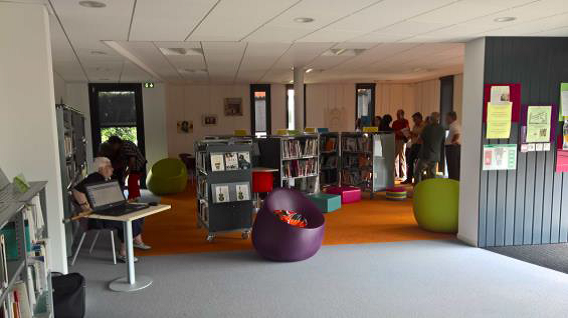 Image représentant la bibliothèque de Château-Guibert