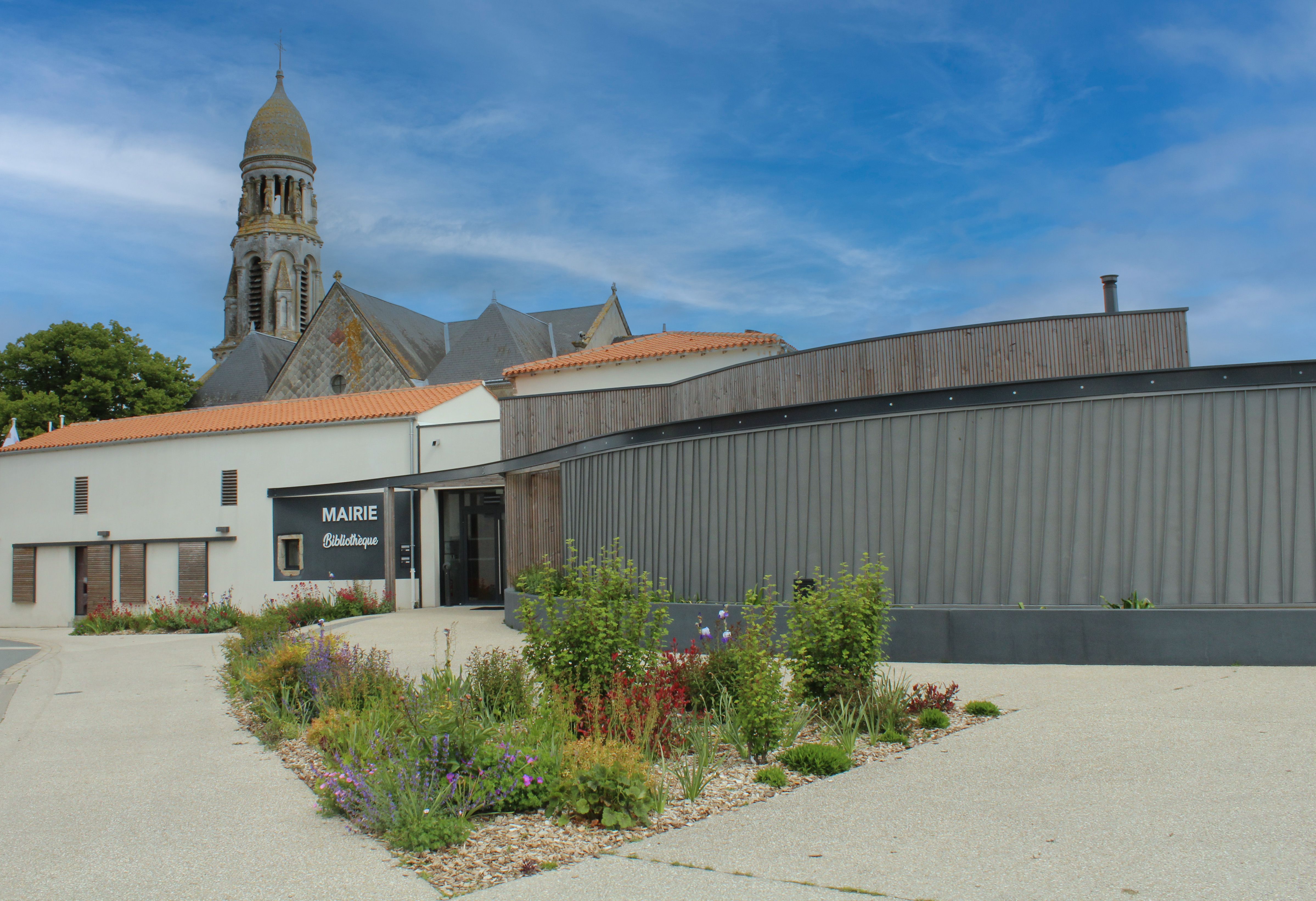 Image représentant la bibliothèque de Saint-Martin-des-Tilleuls